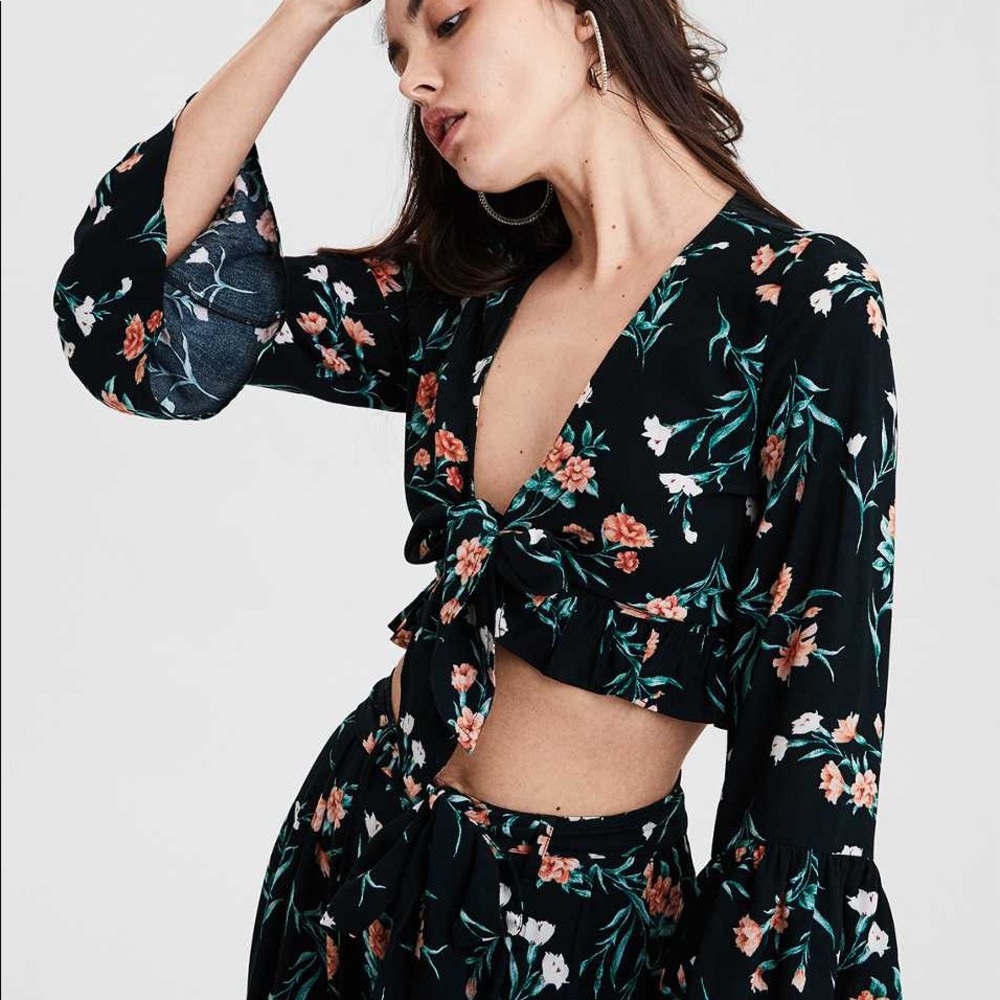 American Eagle Top